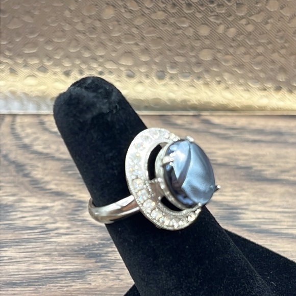 Vintage Sarah Coventry Black Stone And Silver Tone Halo Ring 1964 Size 6-7 - Picture 5 of 11